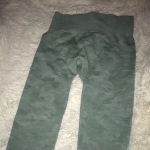 Camo leggings
